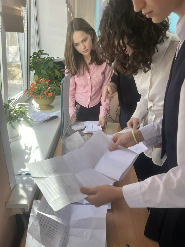 Калининский_261026_1.jpg Калининский_261026_1.jpg
