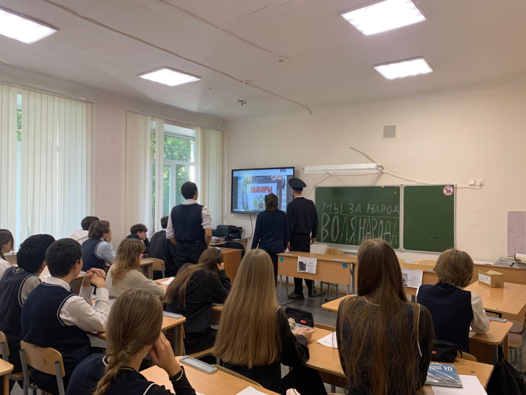 Калининский_101025_1.jpg