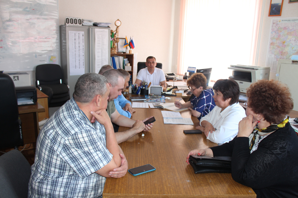 Кумертау, заседание ТИК, 30.05.2024.JPG